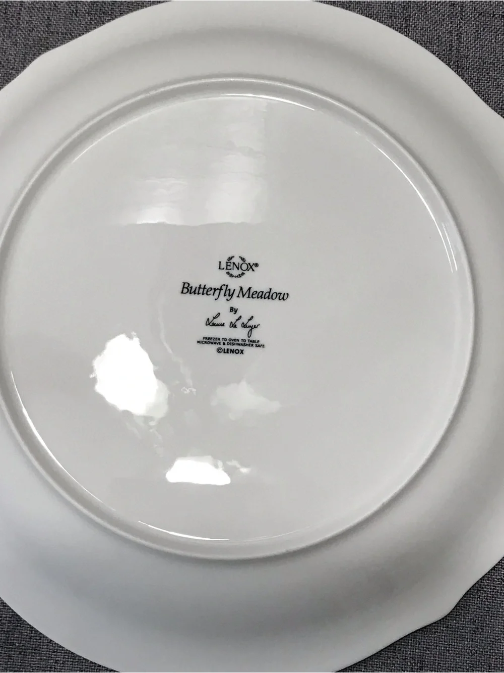 Lenox Butterfly Meadow “Friends & Family Gather Here” Dessert Platter